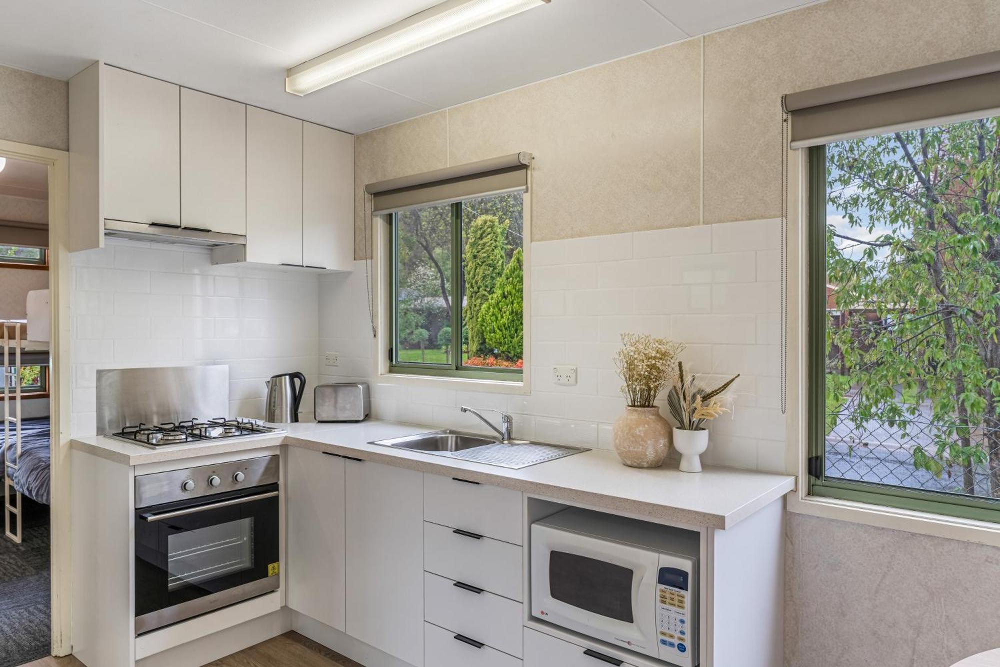 Tasman Holiday Parks - South Bright Exterior foto